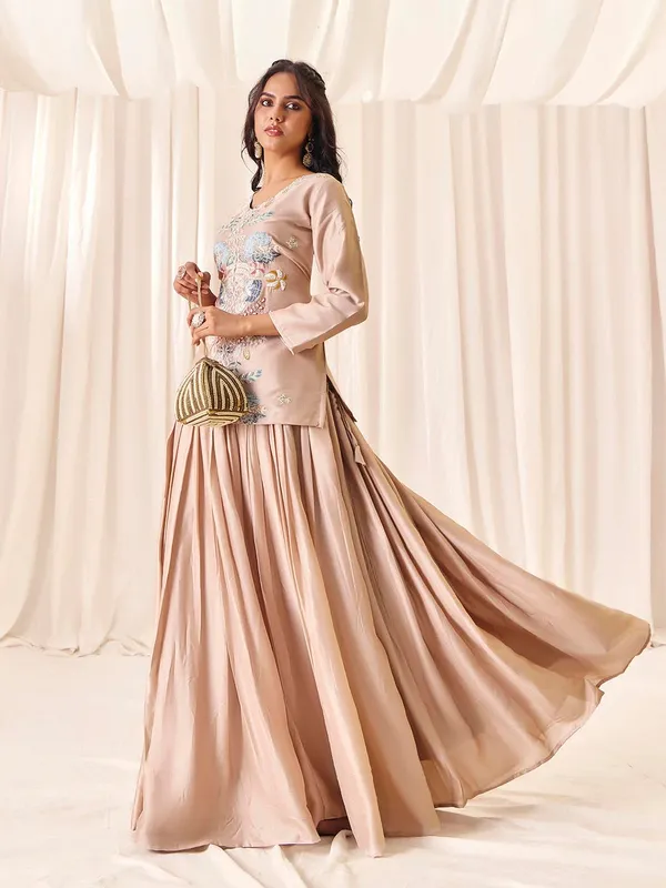 Ivory_Vatican_Vichitra_Embroidered_V-Neck_Top_Skirt_Set_For_Women