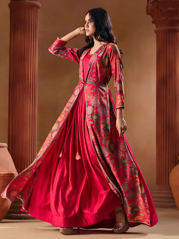 Pink_Georgette_Vatican_Print_Indo_Western_Gown_For_Women