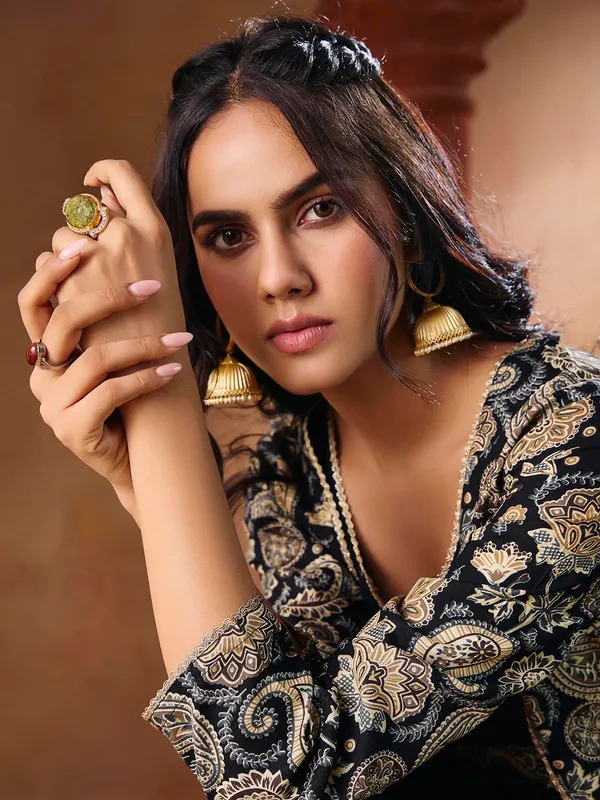 Black_Rayon_Printed_Kurti_Indo_Western_Long_Gown_Set_For_Women