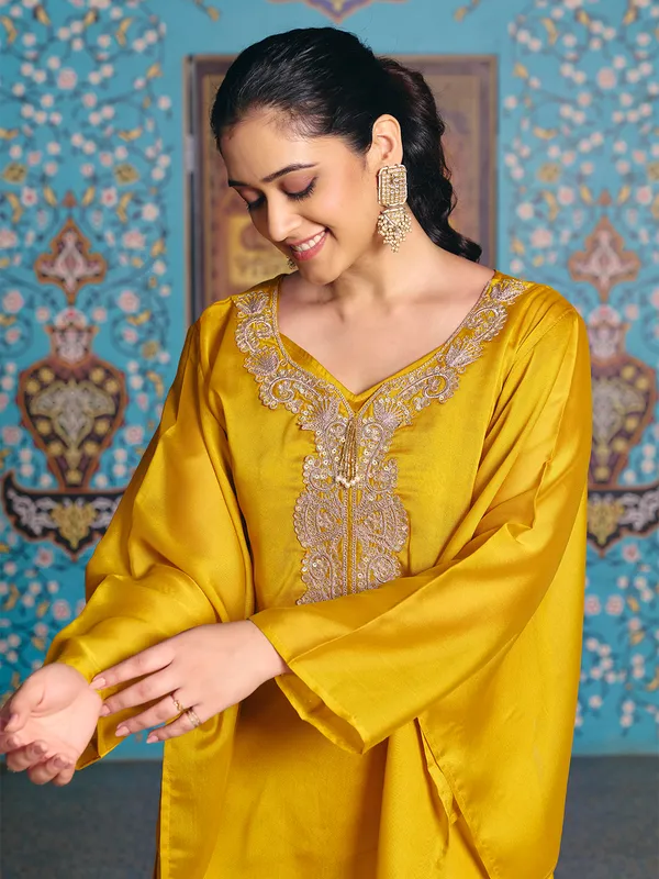 Yellow_Rangoli_Silk_Embroidered_Kurta_Palazzo_Set_For_Women