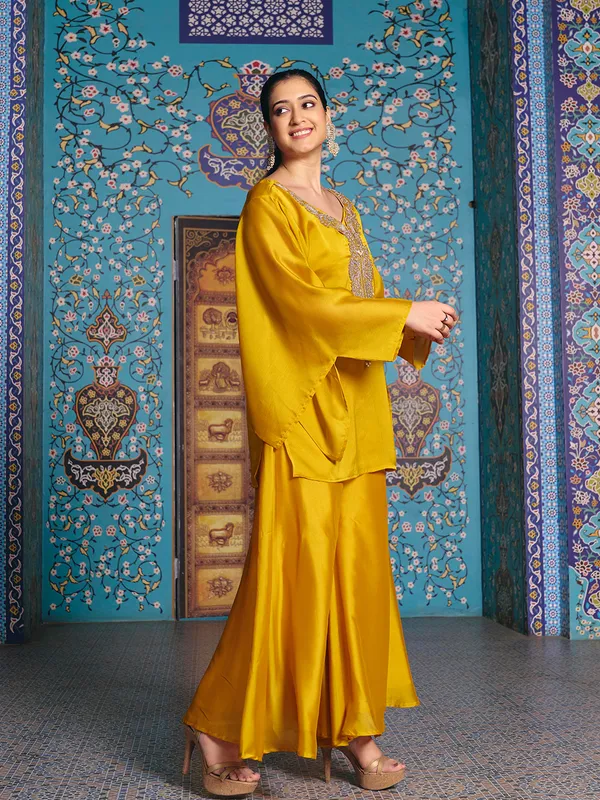 Yellow_Rangoli_Silk_Embroidered_Kurta_Palazzo_Set_For_Women