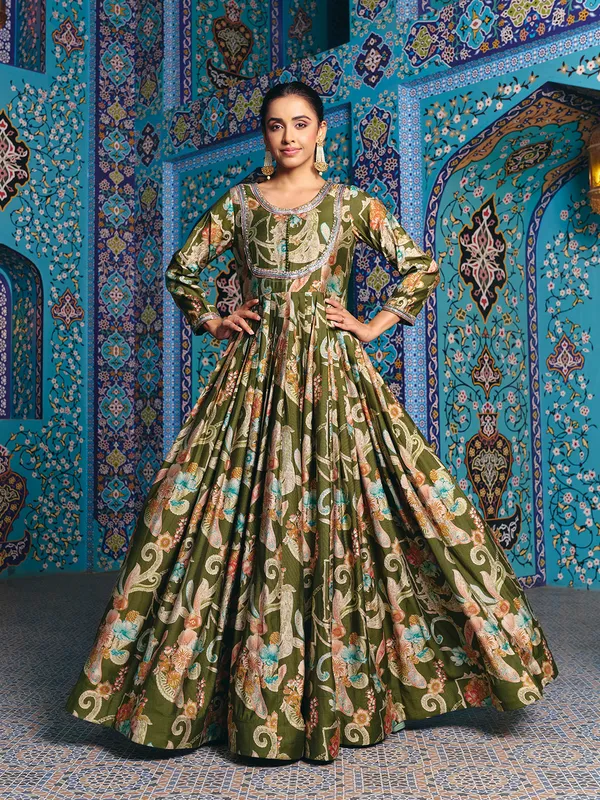 Green_Georgette_Vatican_Print_Embroidered_Flared_Anarkali_Gown_For_Women