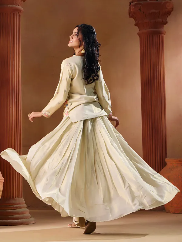Off_White_Georgette_Shimmer_Embroidered_V-Neck_Top_Skirt_Set_For_Women