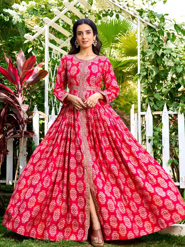 Pink_Terry_Silk_Flared_Anarkali_Embroidered_Gown_For_Women