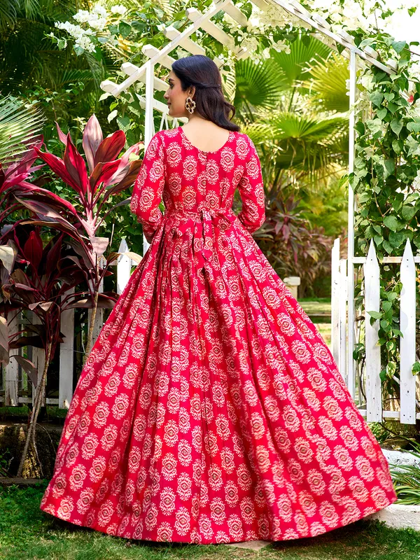 Pink_Terry_Silk_Flared_Anarkali_Embroidered_Gown_For_Women