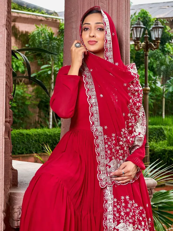 Red_Georgette_Embroidered_Anarkali_Gown_With_Dupatta_For_Women
