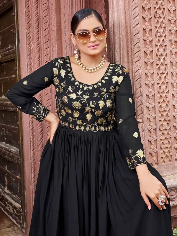Black_Georgette_Zari_Embroidered_Flared_Anarkali_Gown_For_Women