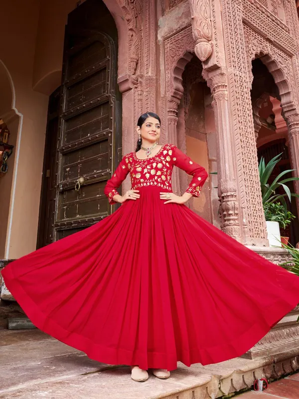 Red_Georgette_Zari_Sequin_Embroidered_Flared_Anarkali_Gown_For_Women