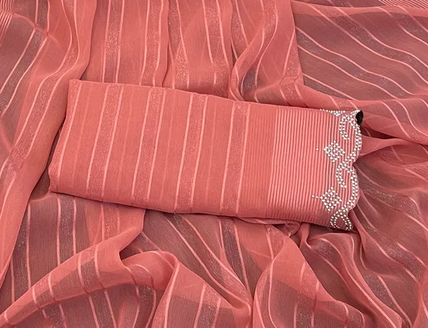 Peach_Chiffon_Striped_Scalloped_Border_Saree_For_Women