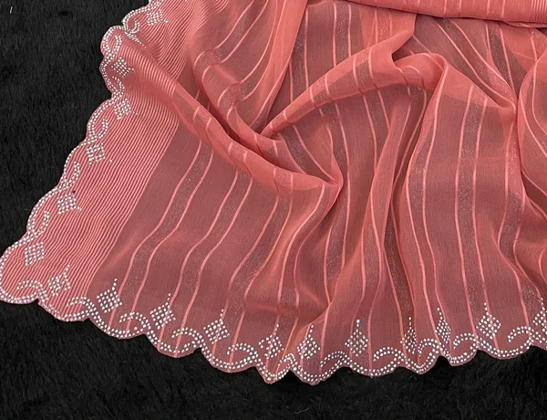 Peach_Chiffon_Striped_Scalloped_Border_Saree_For_Women