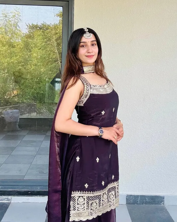 Purple_Velvet_Zari_Embroidered_Sleeveless_Kurta_Sharara_Set_For_Women