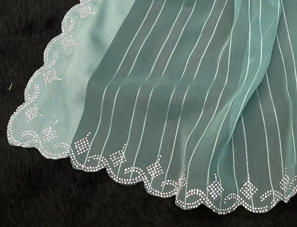 Sea_Green_Chiffon_Striped_Scalloped_Border_Saree_For_Women