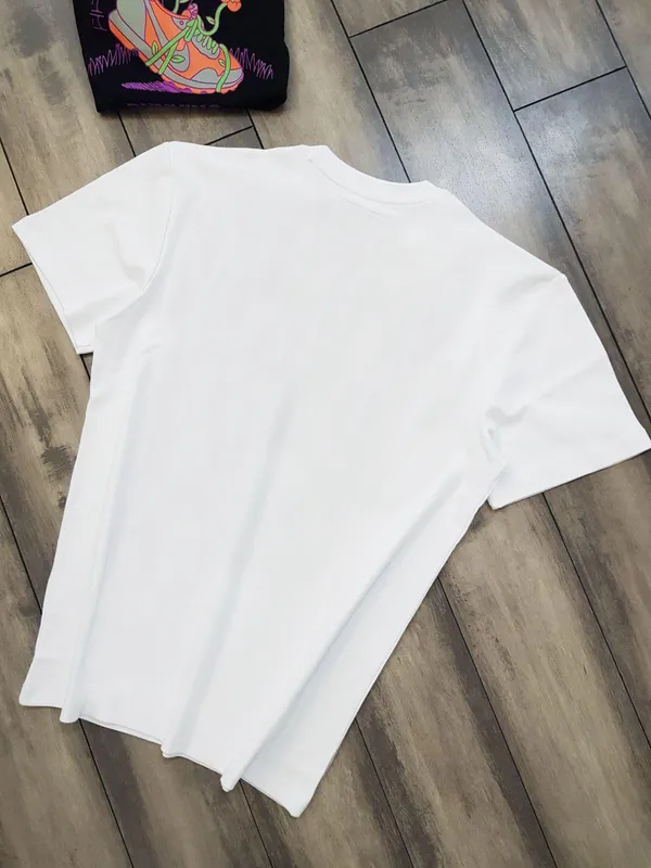 Premium_180_GSM_Customizable_Tee_