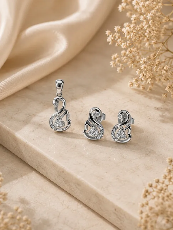 925_Sterling_Silver_Swan_Grace_Pendant_Set_(Without_Chain)