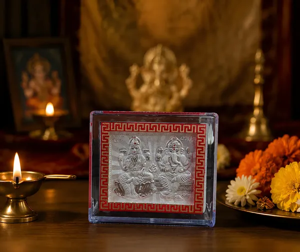 999_Silver_Lakshmi_Ganesh_Blessing_Premium_Frame_Hamper_