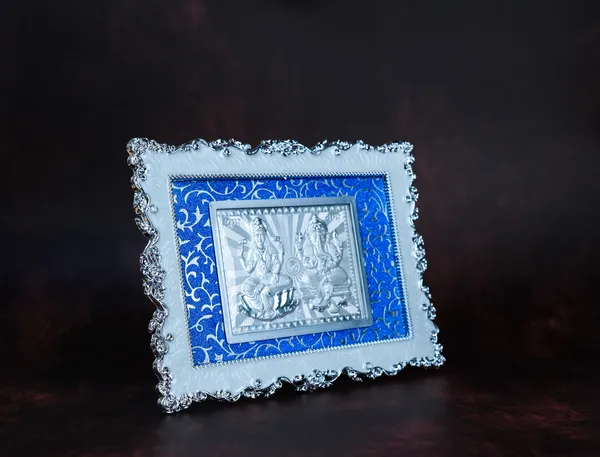 Shubh_Labh_Lakshmi_Ganesha_999_Silver_Premium_Decorative_Frame