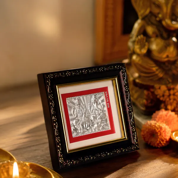 999_Silver_Shubh_Labh_Lakshmi_Ganesha_Premium_Frame_Hamper