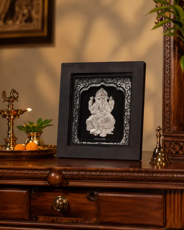 999_Silver_Lord_Ganesha_Premium_Decorative_Frame