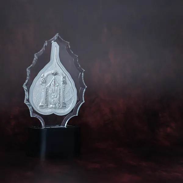 Divya_Tirupati_Balaji_999_Silver_Peepal_Leaf_Showpiece