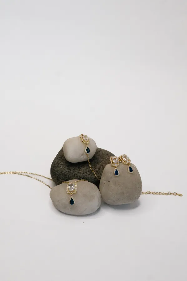 925_Sterling_Silver_Gold-Plated_Sapphire_Drop_Jewellery_Set