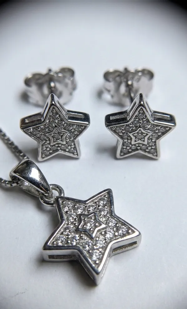 925_Sterling_Silver_Star_Diamond_Studded_Jewellery_Set_(Without_Chain)