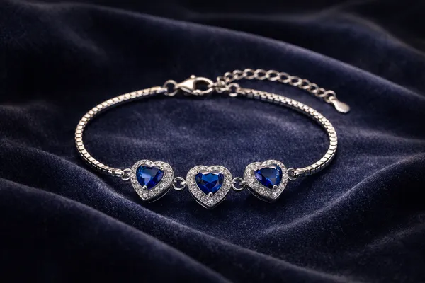 925_Sterling_Silver_3-Blue_Heart_Halo_Bracelet