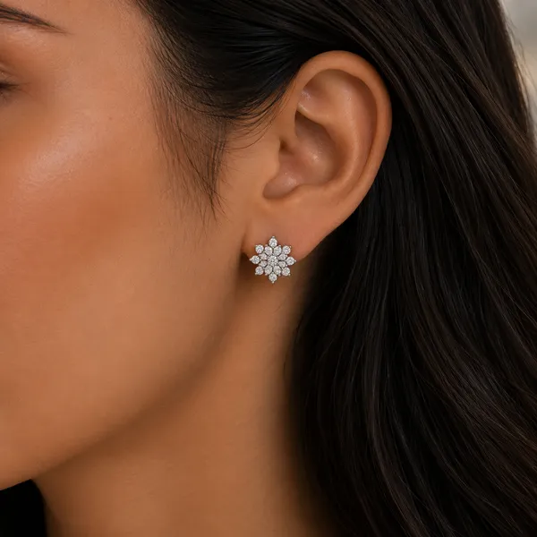 925_Sterling_Silver_Finish_Crystal_Snowflake_Stud_earrings