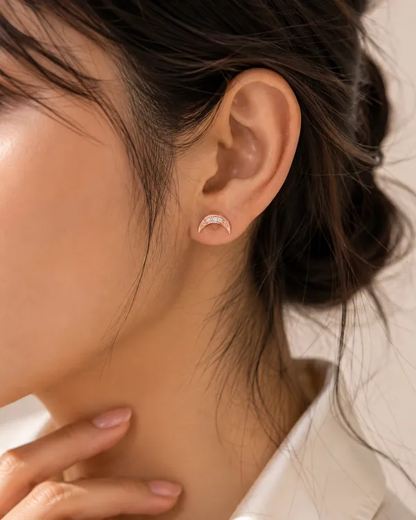 925_Sterling_Silver_22K_Rose_Gold_Plated_Sparkling_CZ_Crescent_Moon_Stud_Earrings