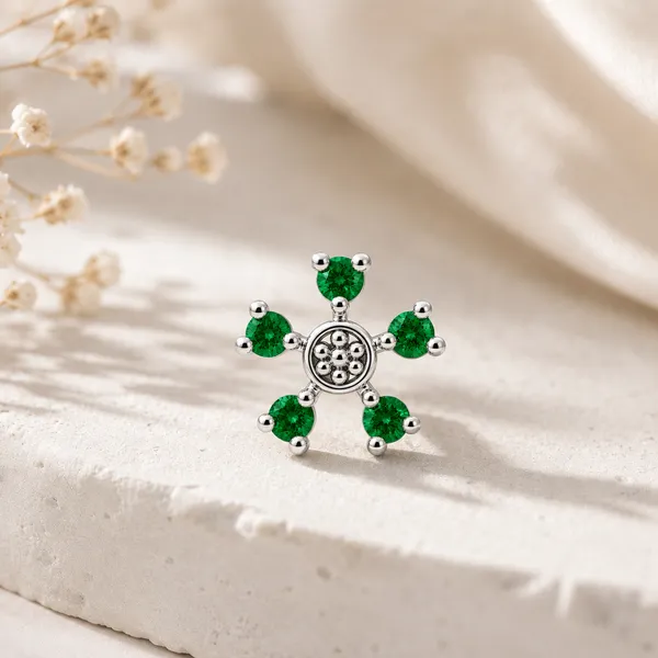 Snowflake_Stone_Nose_Pin_925_Sterling_Silver