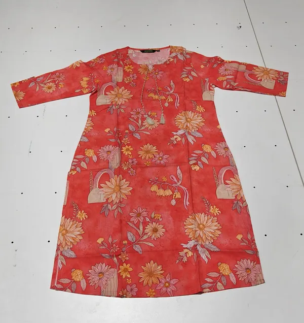 Neutone_Women_Floral_Print_Straight_Kurta_(Orange)