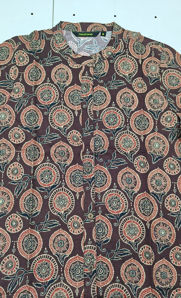 Neutone_Women_Printed_Straight_Kurta_(Brown)