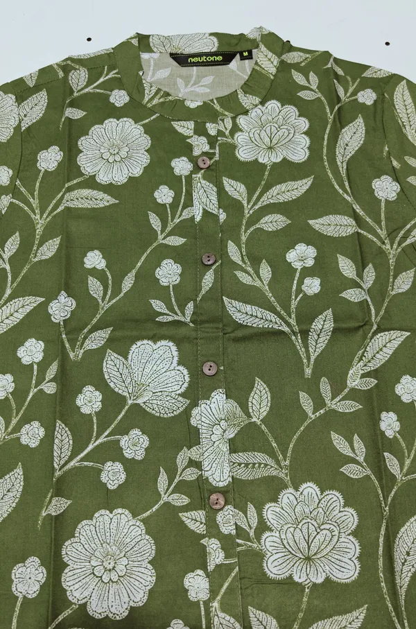 Neutone_Women_Floral_Print_Straight_Kurta_(Green)