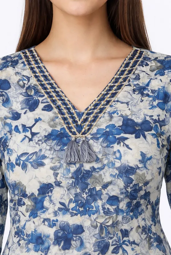 Neutone_Women_Floral_Print_Straight_Kurta_(Blue,_Beige)