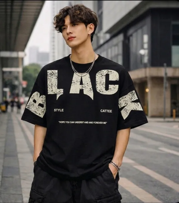 Black_Graphic_Oversized_T-Shirt_for_Men