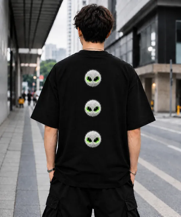 Black_Oversized_Graphic_T-Shirt_for_Men