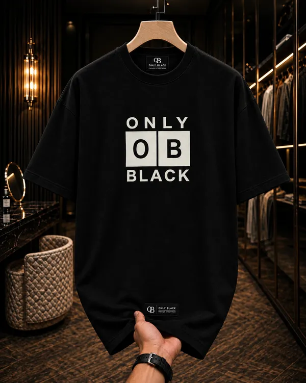 Black_Oversized_Graphic_T-Shirt_for_Men