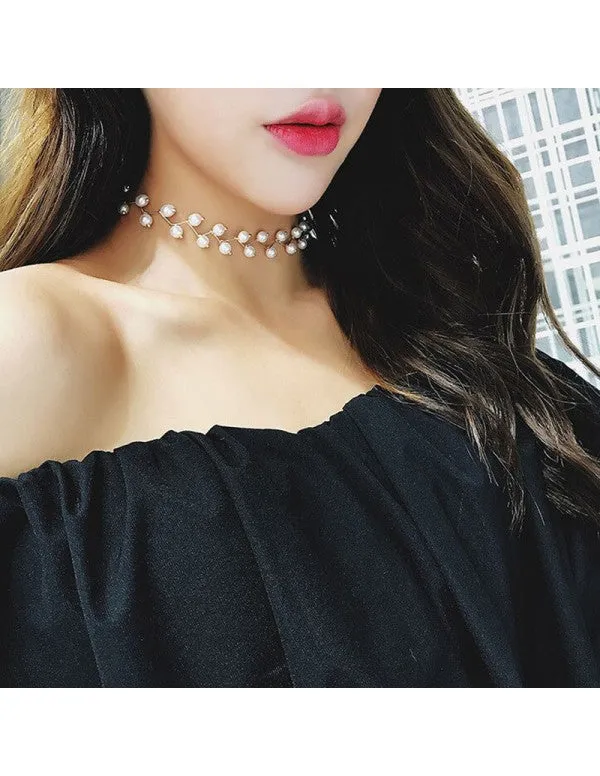 Pearl_Single_Layer_Gold_Plated_Necklace_Jewellery_For_Women