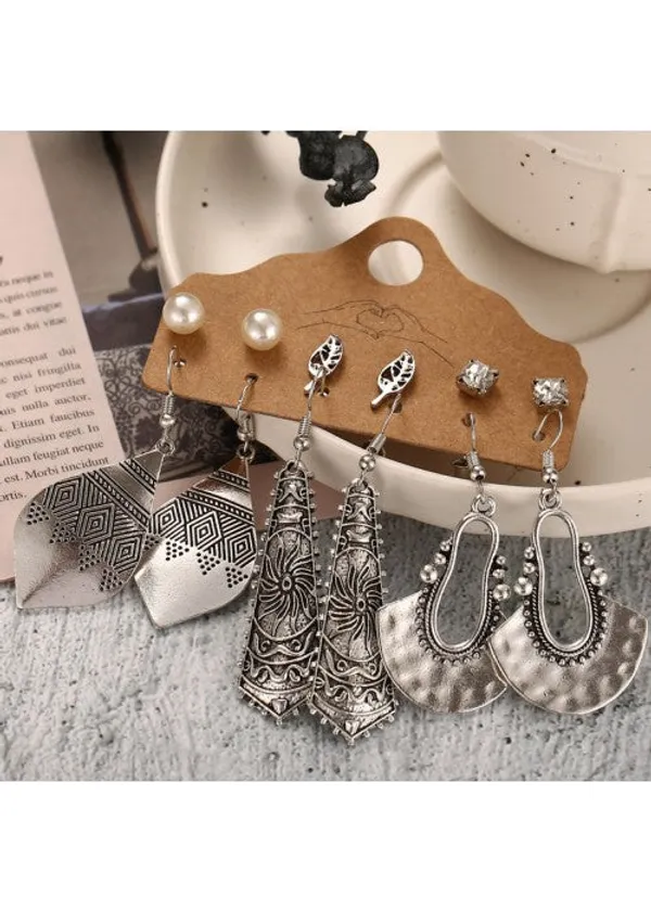 Mysterious_Pearl_And_Ad_Oxidized_German_Silver_Plated_6_Pair_Of_Earrings_For_Women/Girls