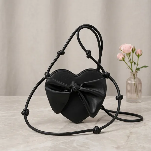 Heart-Shaped_Crossbody_Bag_With_Elegant_Bow