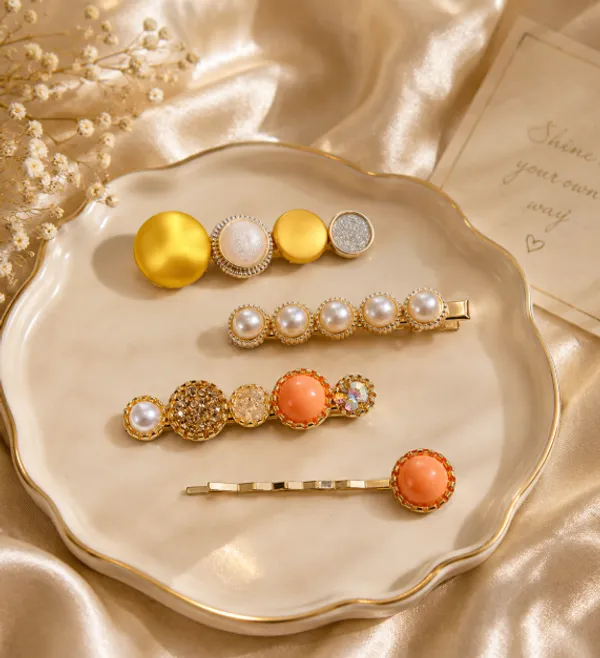 Trendy_Pearl_Hair_Clips_Jewellery_For_Women