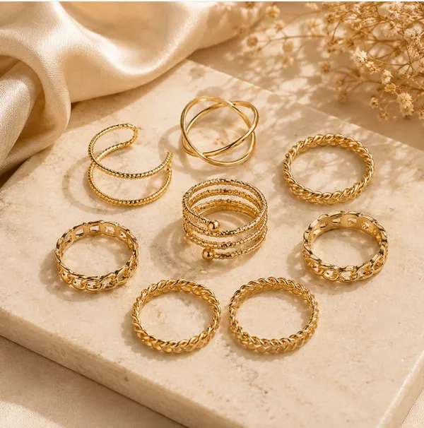 Combo_Of_8_Gold_Plated_Mixed_Sized_Rings