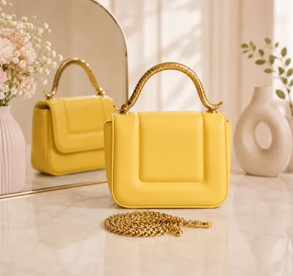 Leather_Bag_with_Snake_Handle
