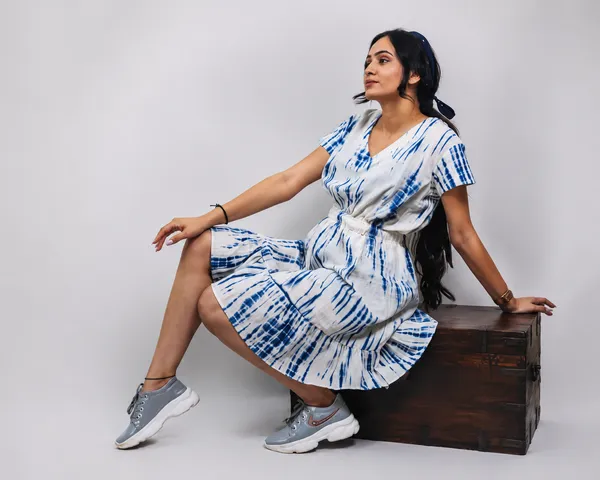 Blue_White_Cotton_Tie_Dye_Wrap_Dress_For_Women