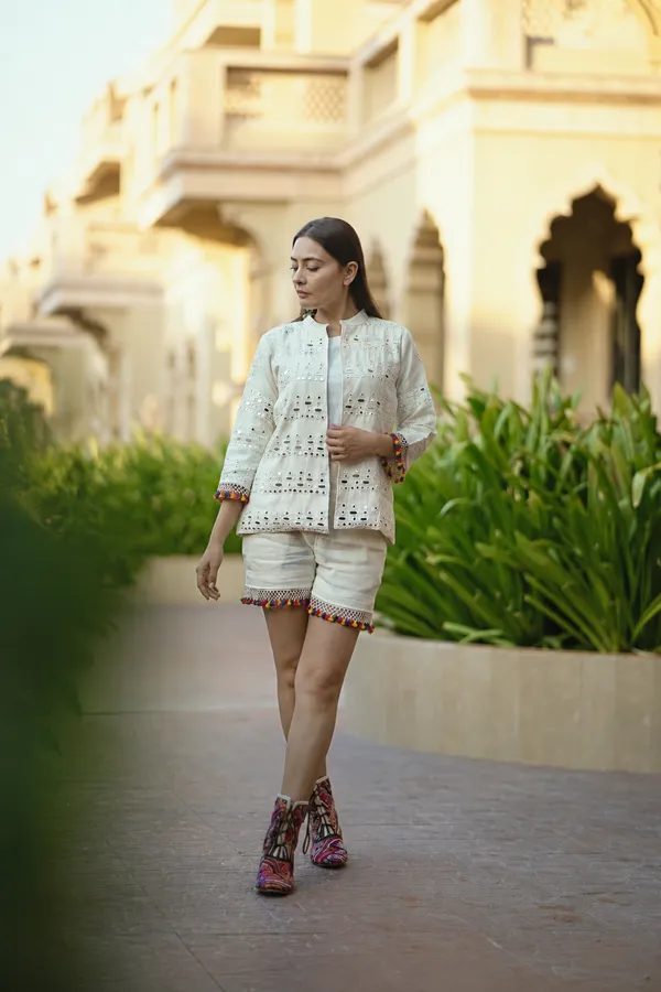 White_Kala_Cotton_Embroidered_Short_Jacket_For_Women