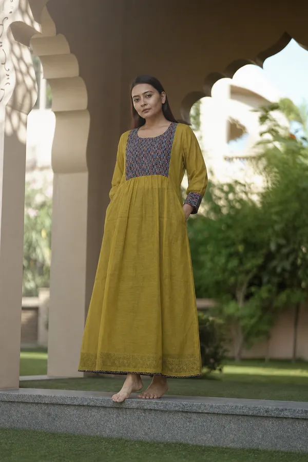 Mustard_Printed_Yoke_A_Line_Midi_Dress