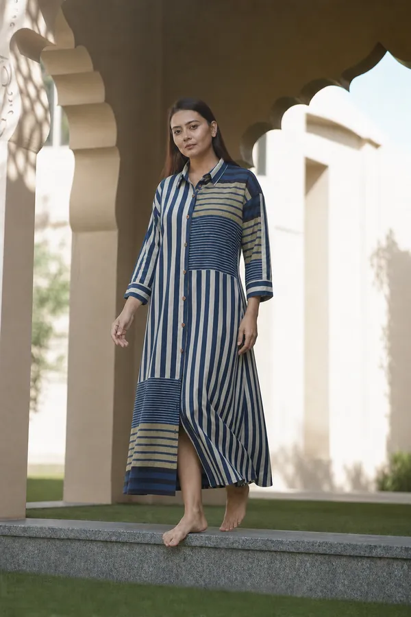 Blue_Striped_Collared_Shirt_Dress
