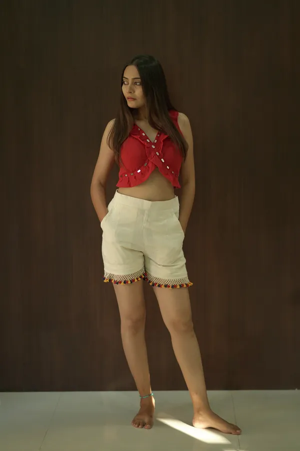 Red_Kala_Cotton_Mirror_Work_Crop_Top_And_Shorts_Set_For_Women
