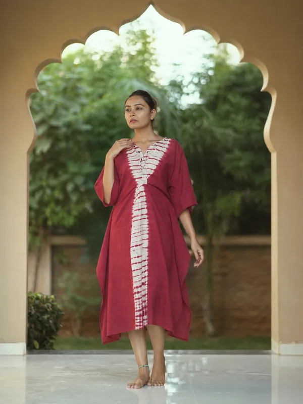 Maroon_Cotton_Tie_Dye_Kaftan_Dress_For_Women