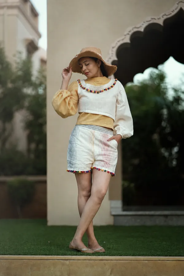 Cream_Cotton_Puff_Sleeve_Crop_Top_And_Shorts_Set_For_Women