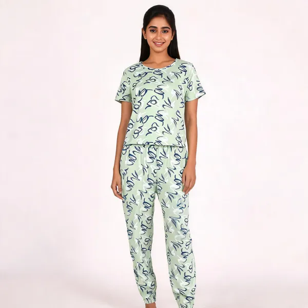 Jogger_Co-Ord_Set_With_Round_Neck_T-Shirt